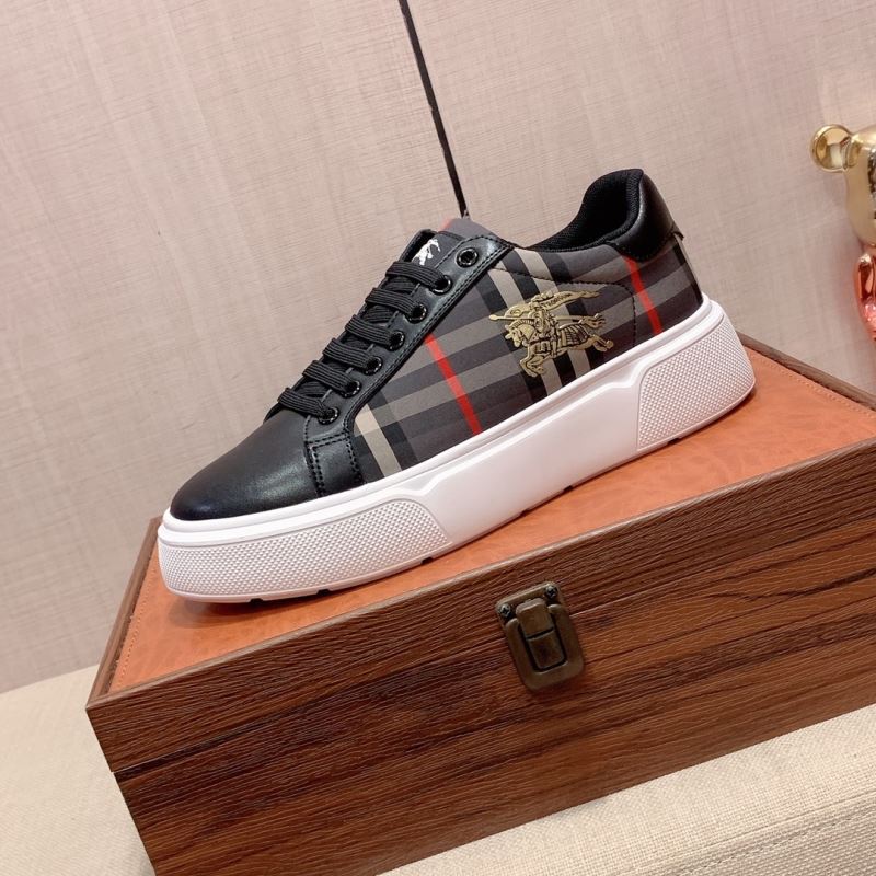 Burberry Low Shoes